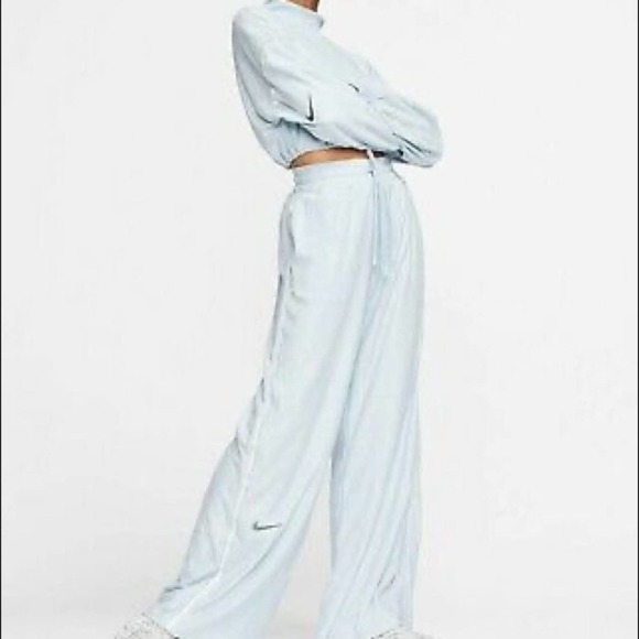 NIKE City Ready Fleece 2 PIECE SET Baby Blue Wide Leg Sweatpants & Crop Sweater